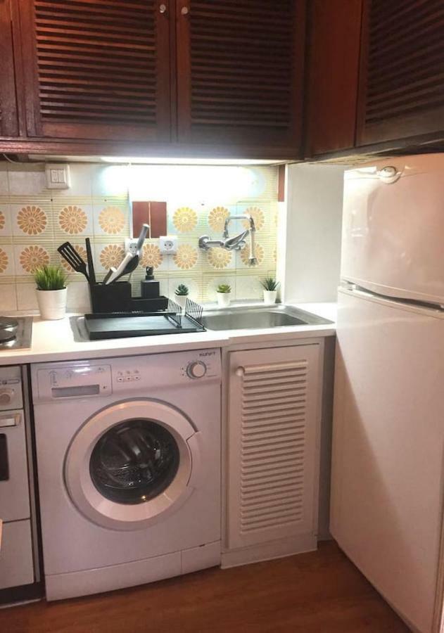 Wonderful Studio Apartment In Front Of The Beach Costa de Caparica Εξωτερικό φωτογραφία